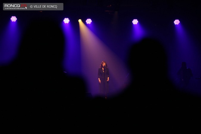 2013 - Concert hommage à Edith Piaf - Jil Aigrot