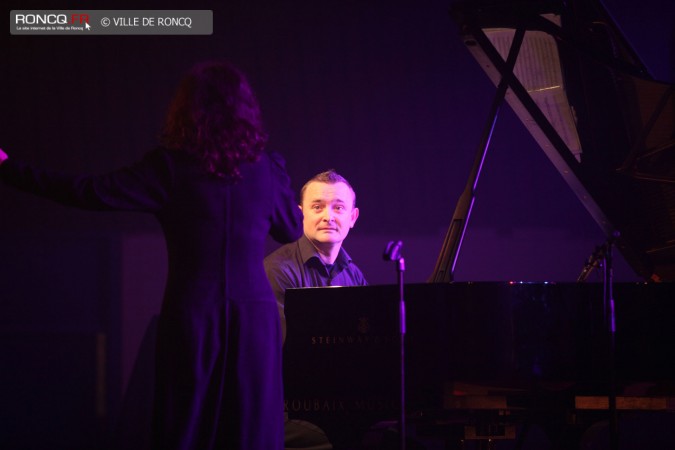 2013 - Concert hommage à Edith Piaf - Jil Aigrot
