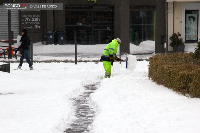 2013 - Neige: Roncq, nouvelle station de ski ! 