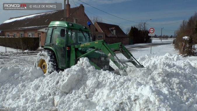 2013 - Neige: Roncq, nouvelle station de ski ! 