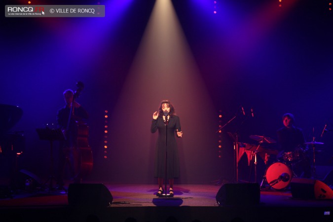 2013 - Concert hommage à Edith Piaf - Jil Aigrot