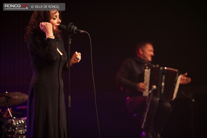 2013 - Concert hommage à Edith Piaf - Jil Aigrot