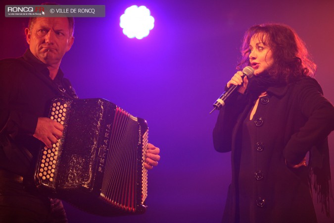 2013 - Concert hommage à Edith Piaf - Jil Aigrot