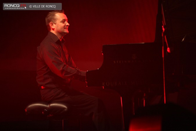 2013 - Concert hommage à Edith Piaf - Jil Aigrot