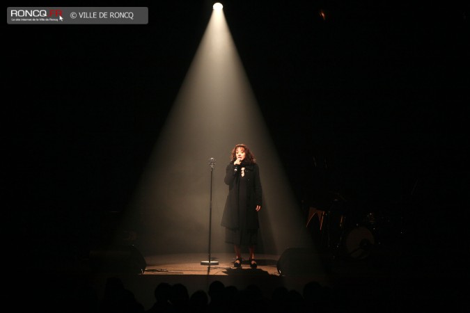 2013 - Concert hommage à Edith Piaf - Jil Aigrot