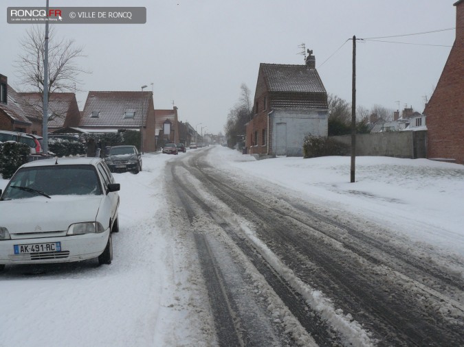 2013 - Neige: Roncq, nouvelle station de ski ! 