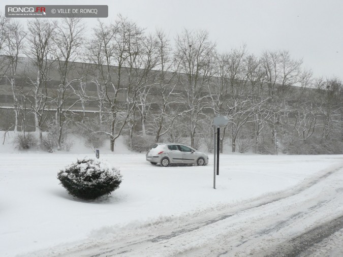 2013 - Neige: Roncq, nouvelle station de ski ! 