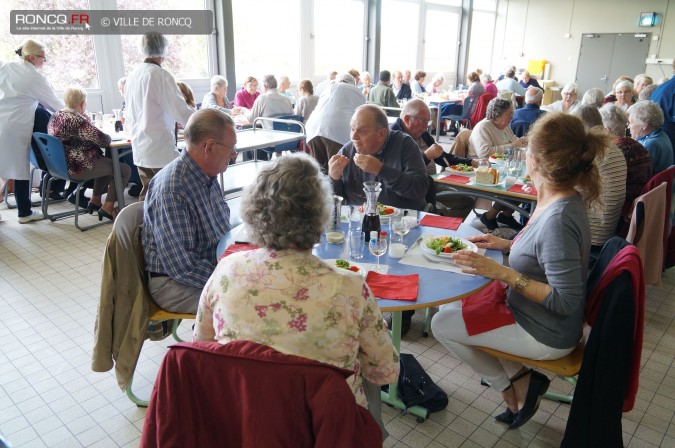 2014 - aquagym et resto convivial