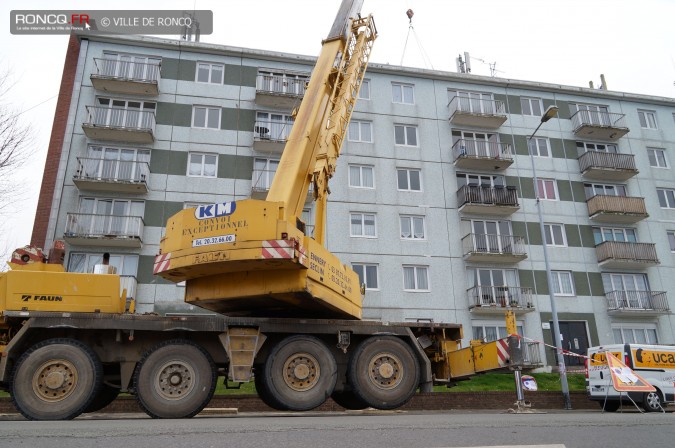 2014 - Bellevue une grue pour les antennes