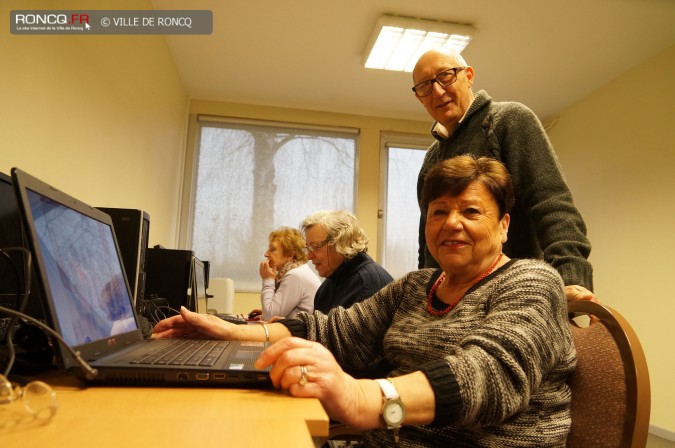 2014 - L informatique pour les seniors c est facile