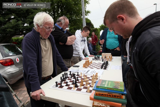 2014 - braderie Chats Huants