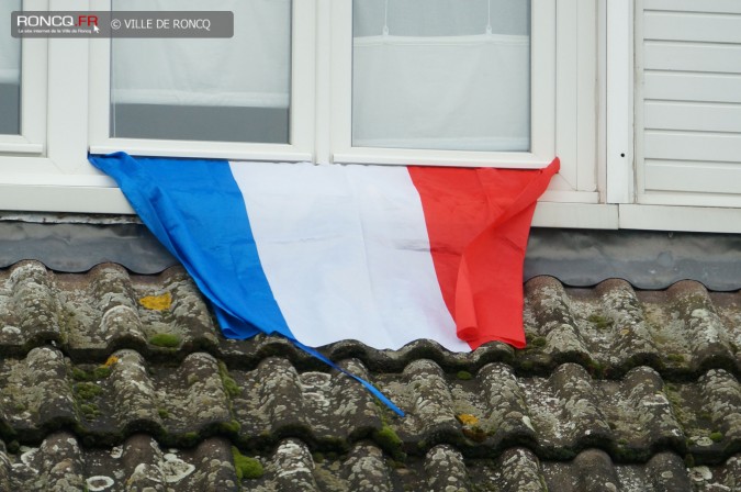 2015 - drapeau hommage