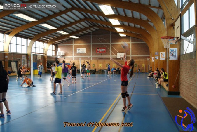 2016 - halloween volley