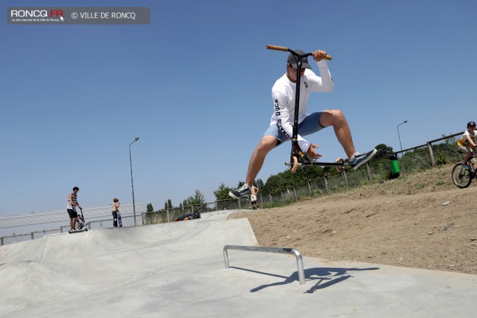 2017 - skate jeune