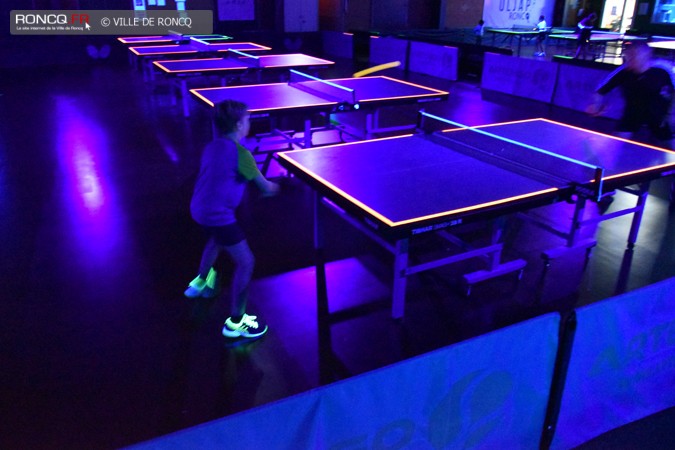 2018 - tennis de table fluo