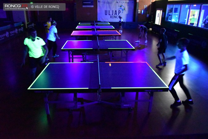 2018 - tennis de table fluo