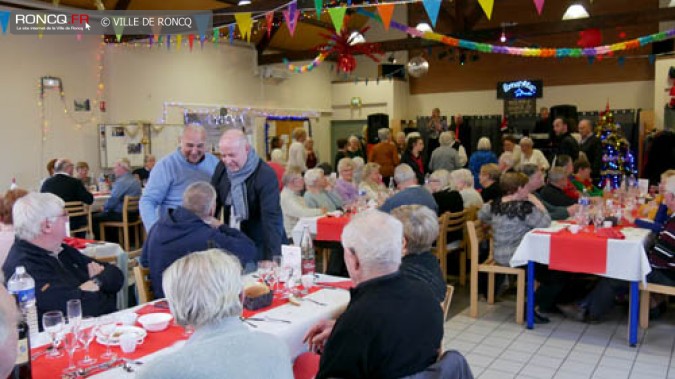 LE CLUB DU 3EME AGE MICHELET FETE NOEL